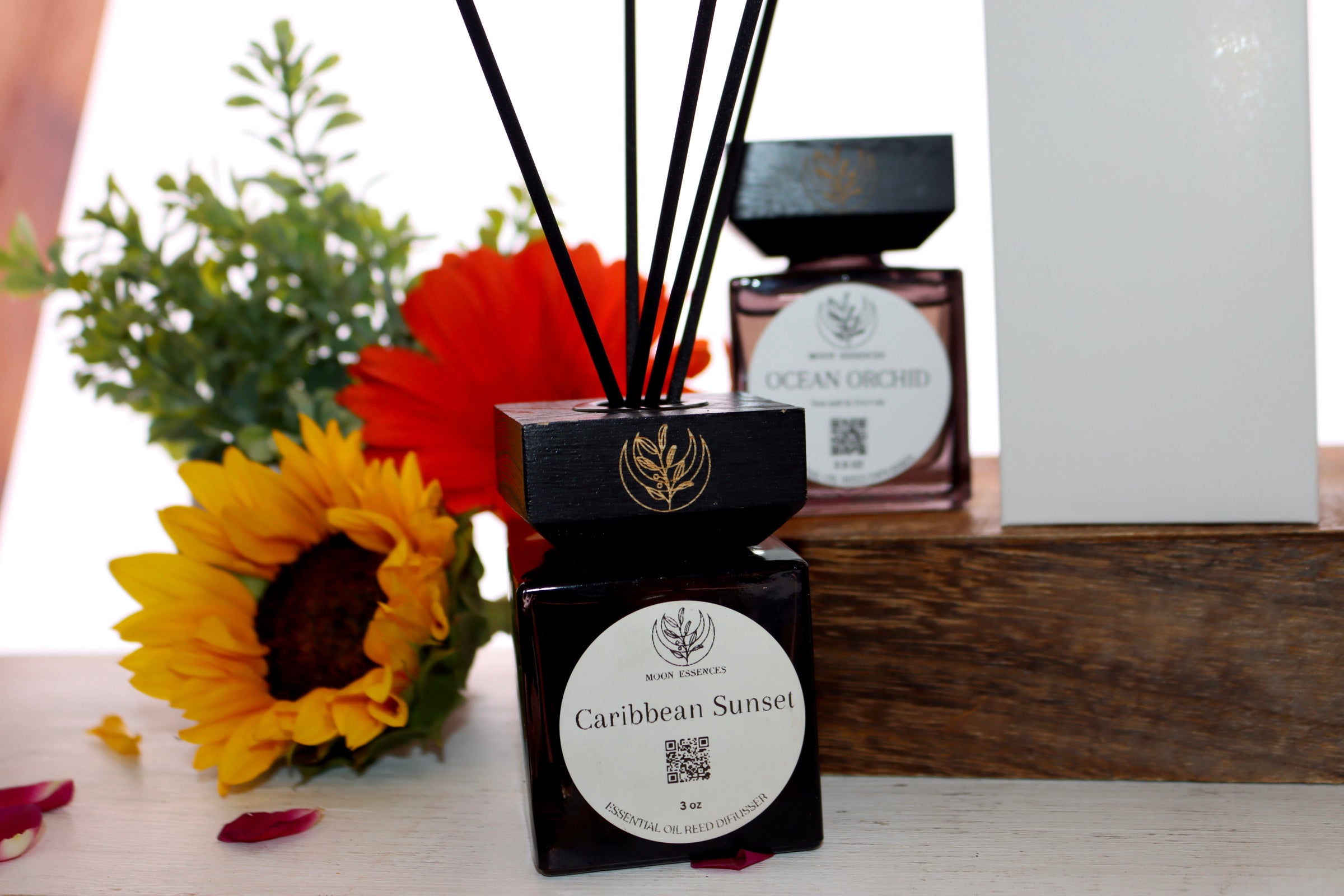 Moon Essences: Handcrafted Organic Home Scents | Moon Essences